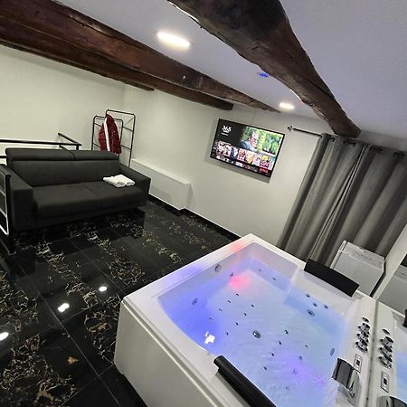 Giovanni Luxury Suites Naples Luaran gambar