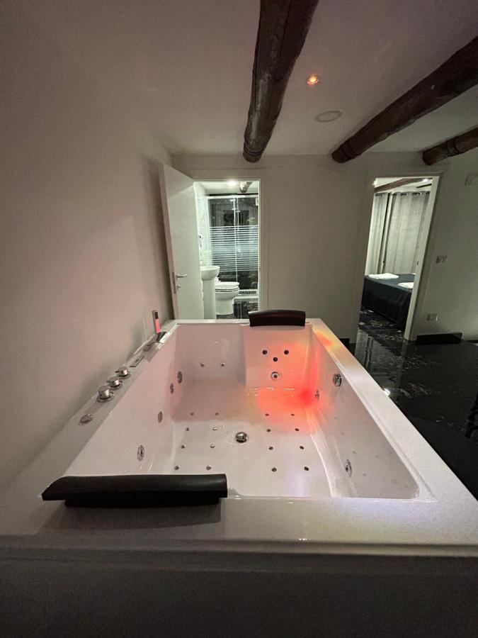 Giovanni Luxury Suites Naples Luaran gambar