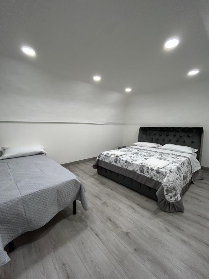 Giovanni Luxury Suites Naples Luaran gambar